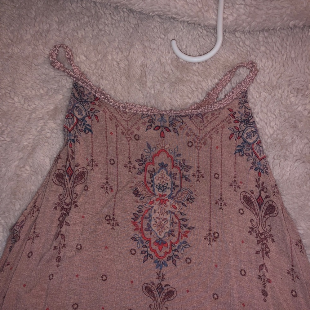 Maurice’s pink tank top